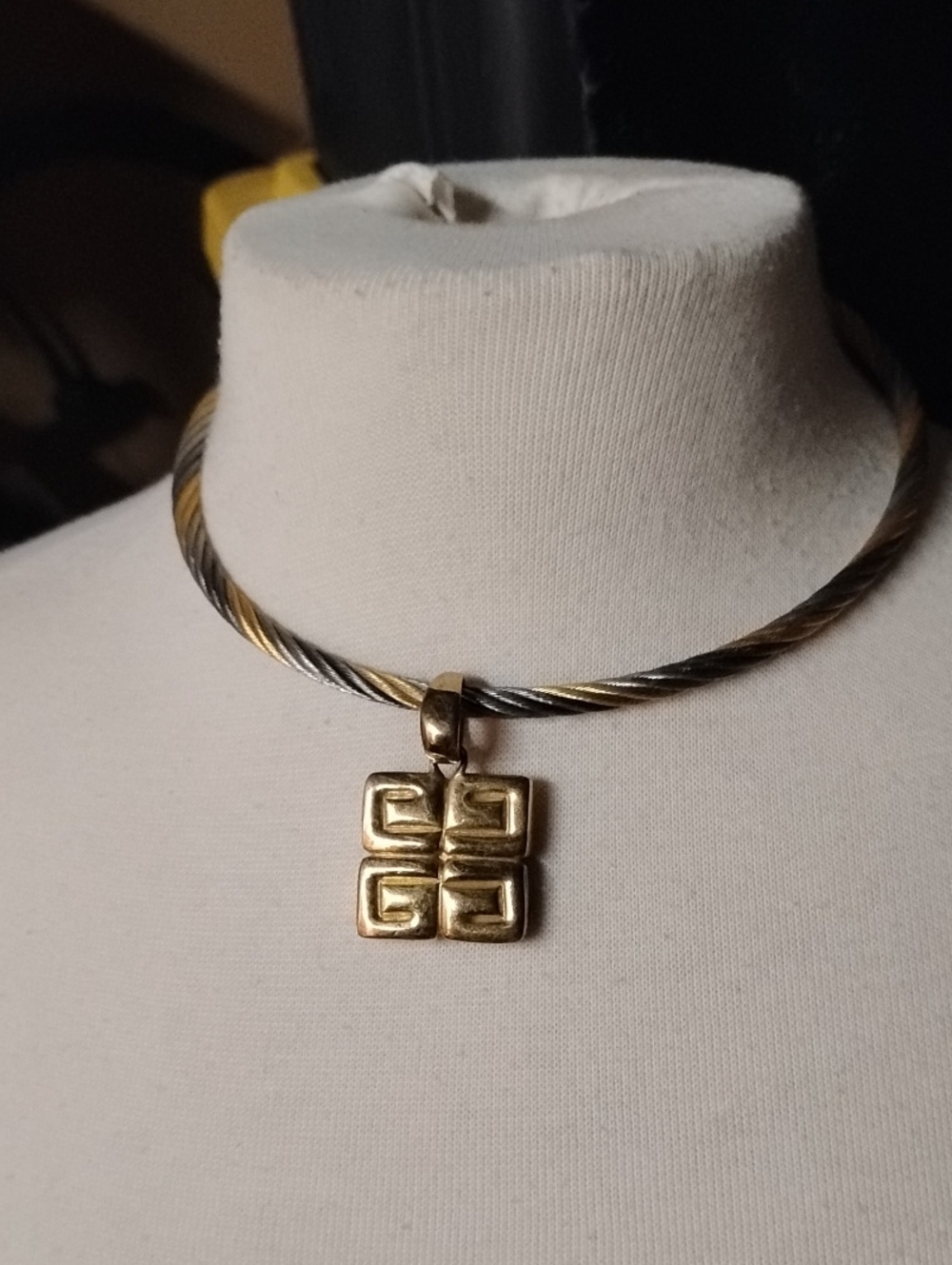 Gold-Tone Geometric Pendant Cable Choker Necklace - Women Magnetic Easy Clasp